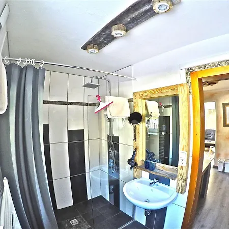 아파트 Alpin-sportiv 레르모스